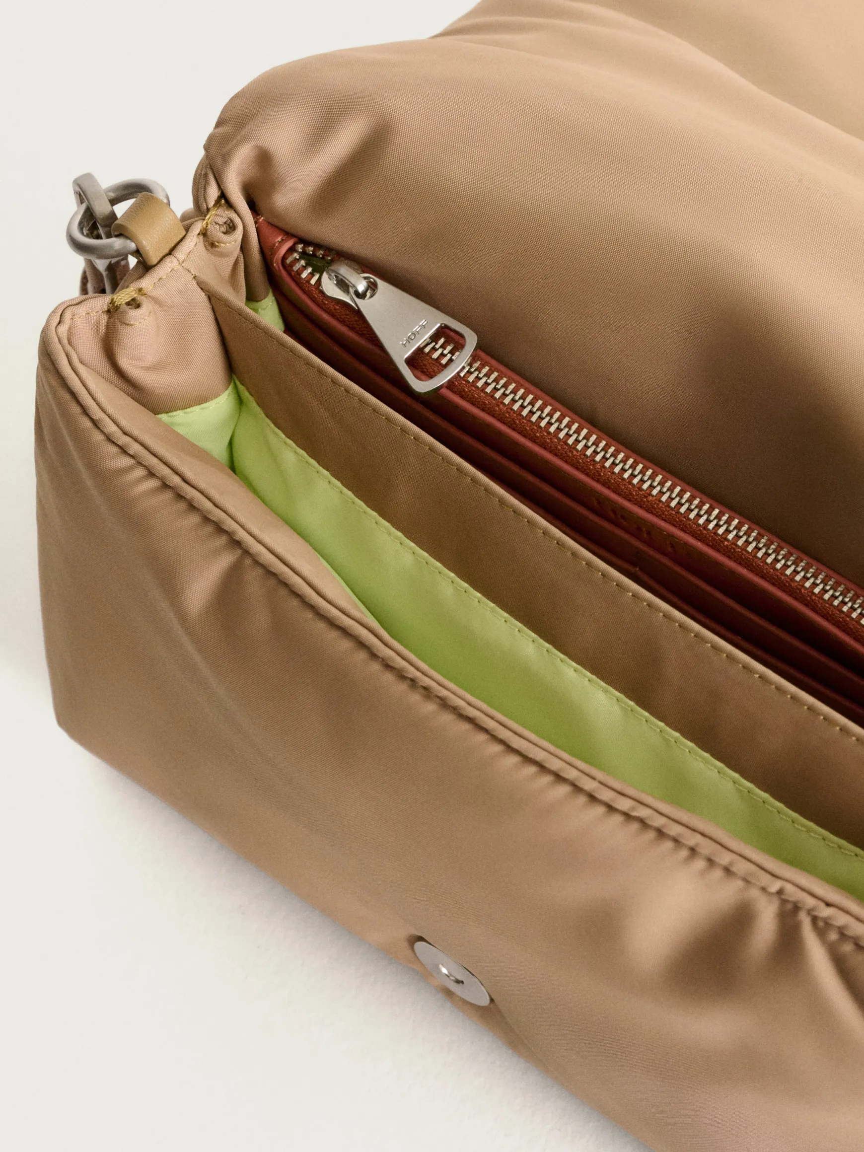 BANDOLERA EVEREST NYLON CAMEL